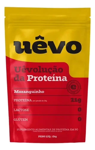 Pacote vermelho e amarelo da Albumina Uêvo sabor morango, com a frase Revolução da Proteína